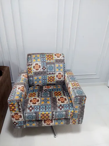 Vendo 02 poltronas