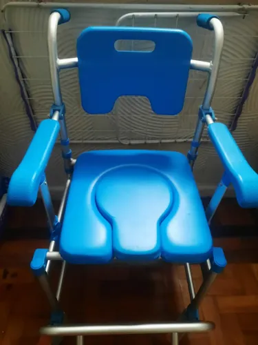 Cadeira de Banho com assento
