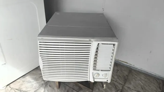 Vendo ar de janela Springer 7.500