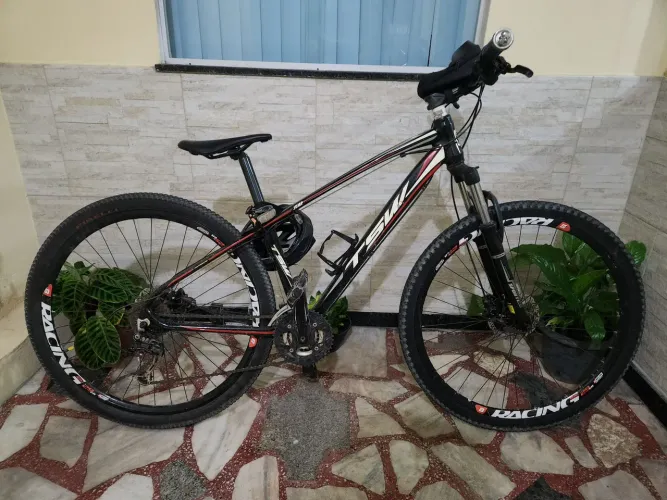 Vende-se Bicicleta TSW aro 29