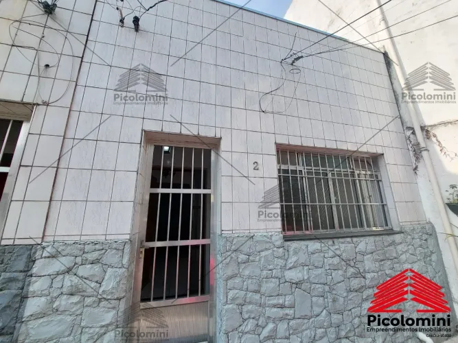 Casa para locação na Mooca, 55m² recém reformada com 1 dormitório, sala, banheiro social, 