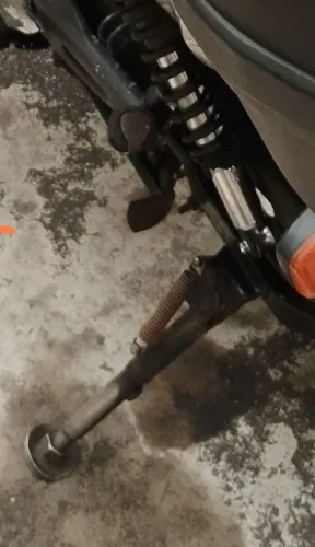 Descanso reforçado para moto