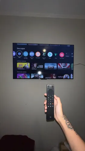 Tv 50 polegadas TCL, com apenas 2 meses de uso.