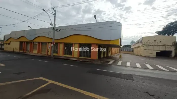 BARRACÃO REGIÃO CENTRAL / ERCÍLIA SÃO JOSÉ DO RIO PRETO -SP, 9.000 METROS TERRENO E 6.000 