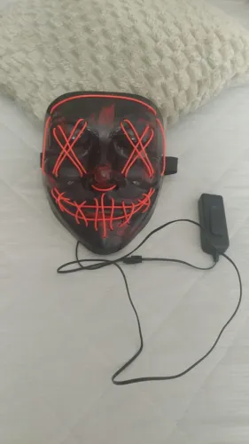Máscara Hallowen com luz