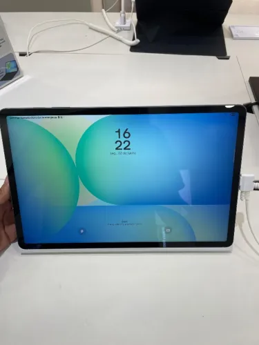 Galaxy tab S10 FE+ 128GB