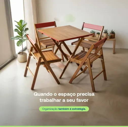 Conjunto de mesa com cadeiras
