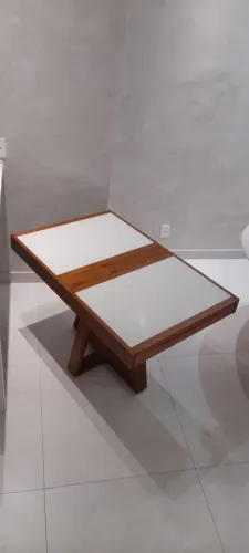 Mesa de jantar extensiva madeira excelente estado