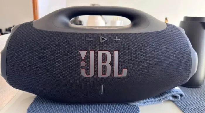 Jbl bombox 4