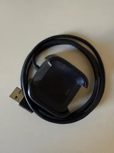 Cabo carregador Fitbit Versa 2