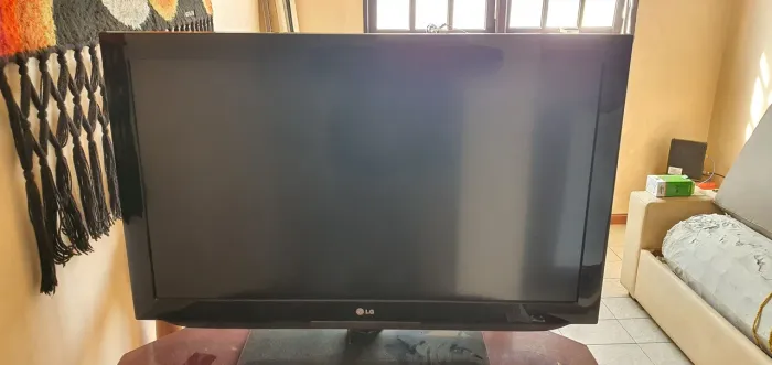 Tv LG 37 em excelente estado Não é Smart