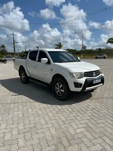 Mitsubishi L200 Triton GL 3.2 CD TB Int. Dies. Mec. 2018