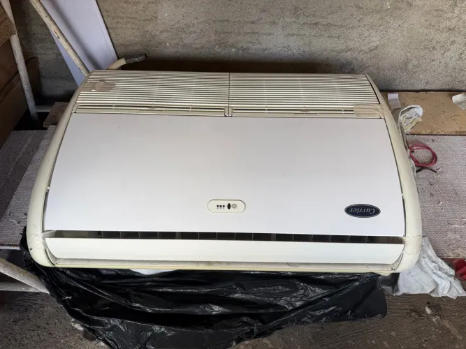 Ar condicionado Carrier piso teto 30000btu usado