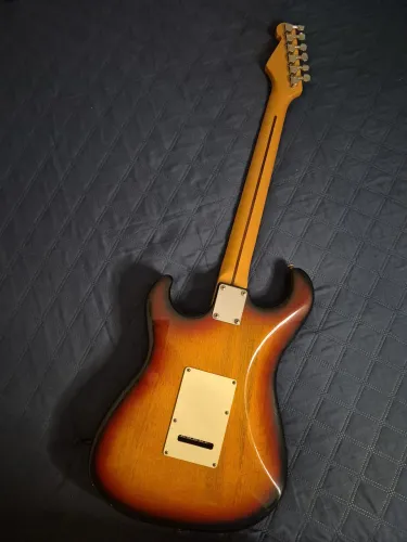 Guitarra Gianinni Sonic Stratocaster