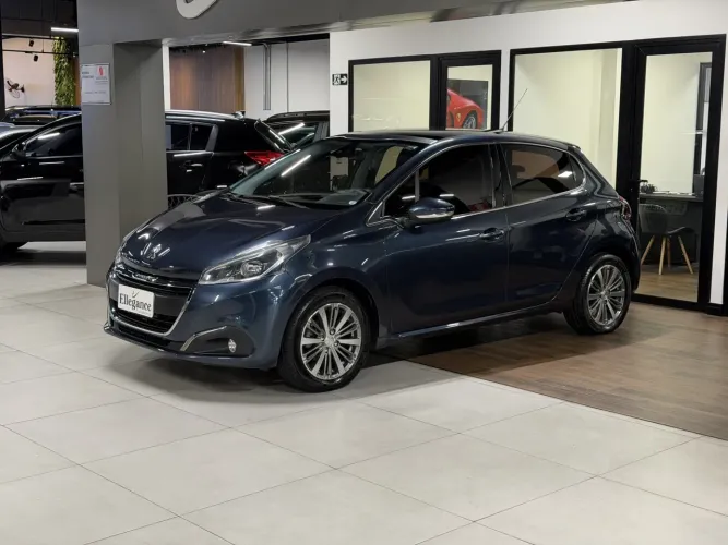 Peugeot 208 2016