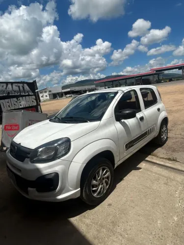 Fiat Uno Attractive 1.0 EVO Fire Flex 8V 5P 2019