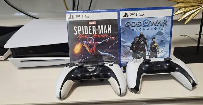 PS5 Fat Mídia física. Aceito cartão!