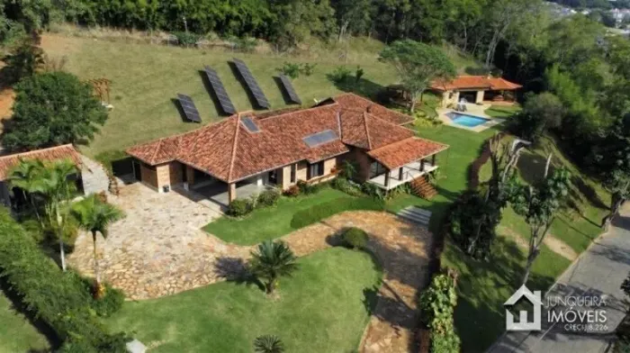 Casa em Condomínio- Petrópolis, Corrêas