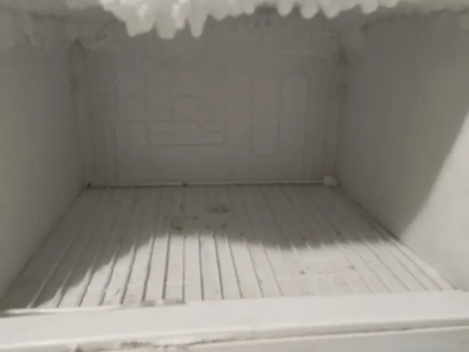 Geladeira Consul usada funcionando perfeitamente