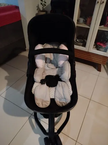 Carrinho de bebê safety