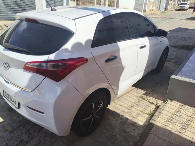 Hyundai HB20 Comf./c.plus/c.style 1.0 Flex 12V 2014