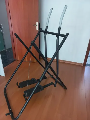 Simulador de caminhada residencial