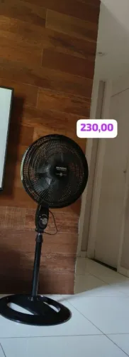 Ventilador de pé 40cm