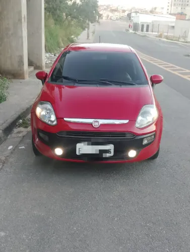 Fiat Punto Attractive 1.4 Fire Flex 8V 5P 2013