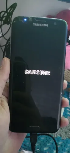Celular Samsung Galaxy S7 Edge 32GB Preto <br>