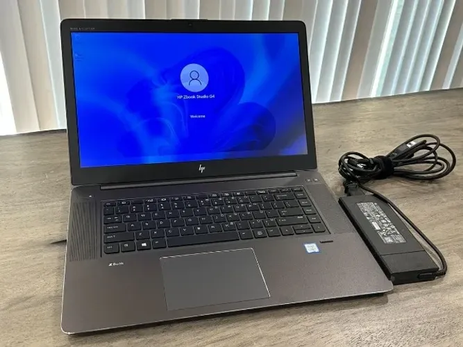 NOTEBOOK  HP ZBook 15 I7 - (4gb video Dedicado)