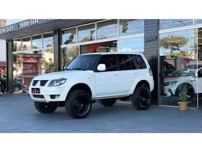 Mitsubishi Pajero TR4 2.0/ 2.0 Flex 16V 4X4 Mec. 2011