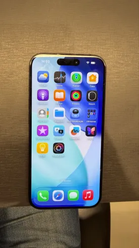iPhone 15 Pro 256Gb Titânio seminovo 