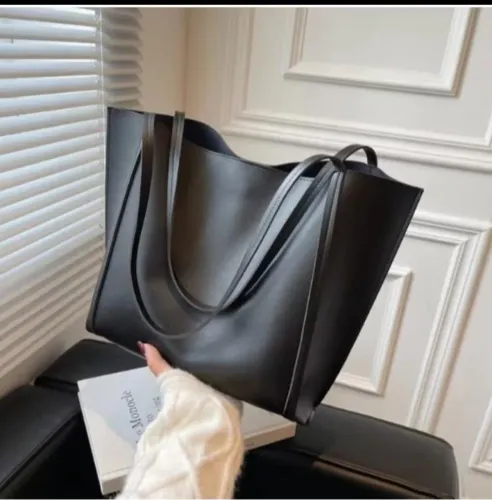 Bolsa Sacola Feminina Grande Preto tendência 2026(a pronta entrega)