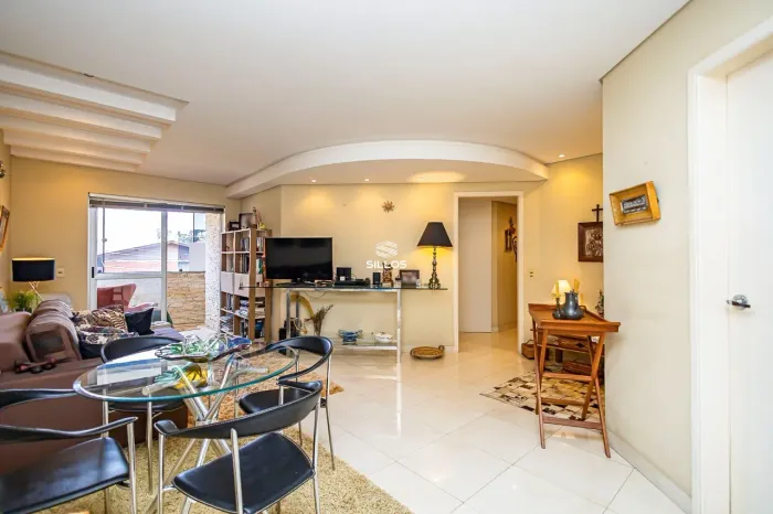 Apartamento à venda com 2 quartos no Tingui em Curitiba