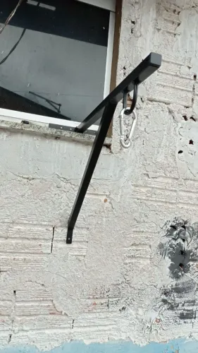 Suporte para saco de pancadas 