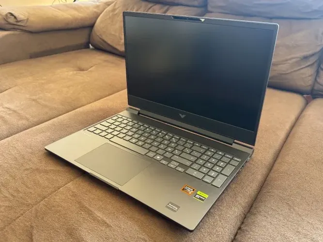 Notebook HP VICTUS 15 RTX 5060 Ryzen AI 5 340 16gb RAM 512gb SSD