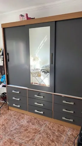Vendo guarda roupa grande em ótimo estado
