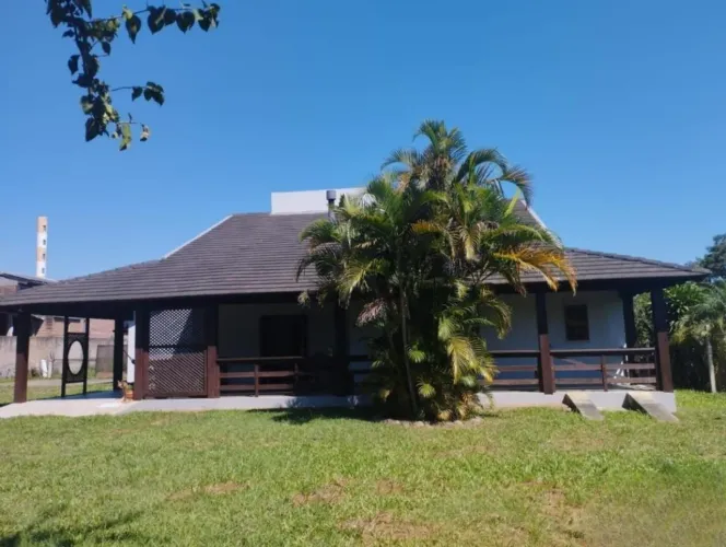 Casa de condomínio 3 dormitórios - Bairro Águas Claras