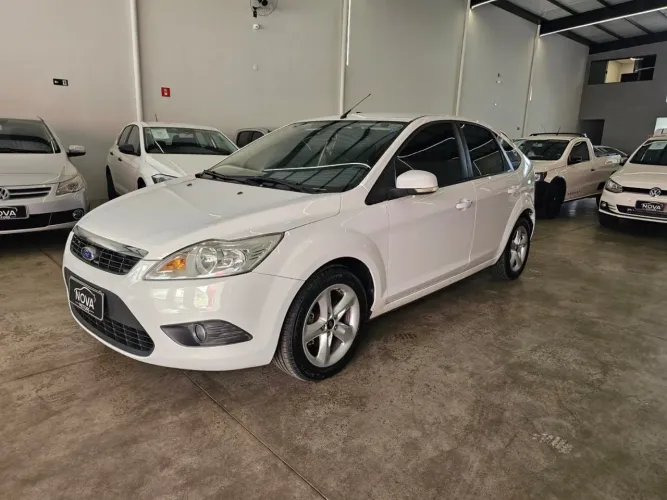 Ford Focus Sedan 2.0 16v/2.0 16V Flex 4P Aut. 2012