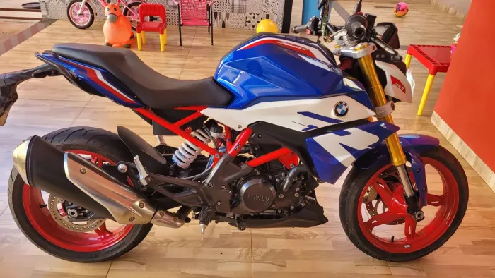 BMW G310R 2024