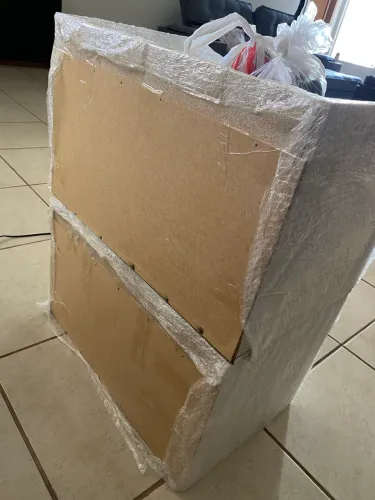 Armário para banheiro bege