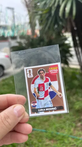Figurinha legends - Luka Modric 