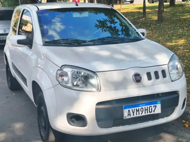 Fiat Uno Vivace 1.0 EVO Fire Flex 8V 3P 2014