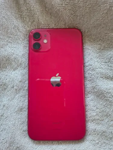 Vendo iPhone 11 64gb vermelho