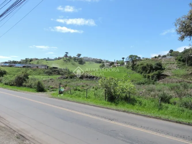 Terreno no bairro Centenário