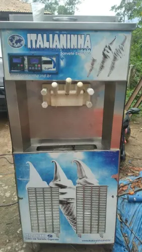 Máquina de sorvete intalianinha super trifasica