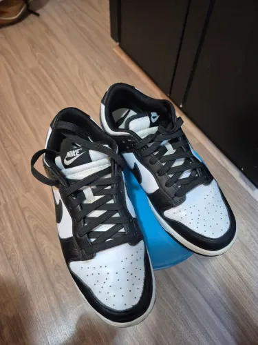 Nike Dunk low "Panda" 42 