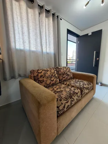 Sofá confortável 2 lugares