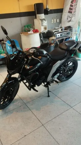 YAMAHA FZ25 - 250 CILINDRADAS<br>
