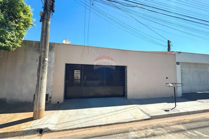 Excelente Oportunidade - Casa à Venda em Araçatuba-SP!